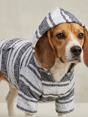 Artisans Bazaar Mexican Pet Poncho Striped Gray & White Dog Sweater Size 4